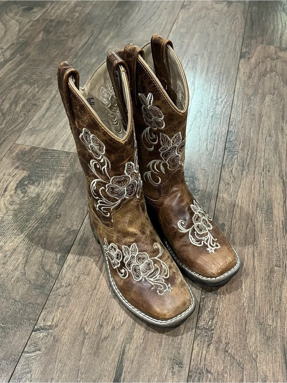 Shyanne Brown Kids Western Embroidered Cowgirl Boots